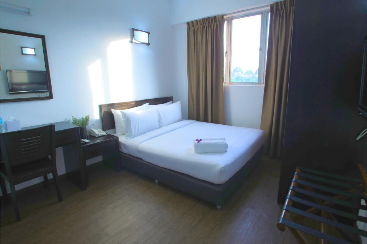 Hotel Pandan ジョホールバル エクステリア 写真